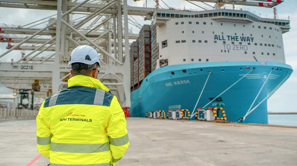 Anne Maersk llegando a Tánger