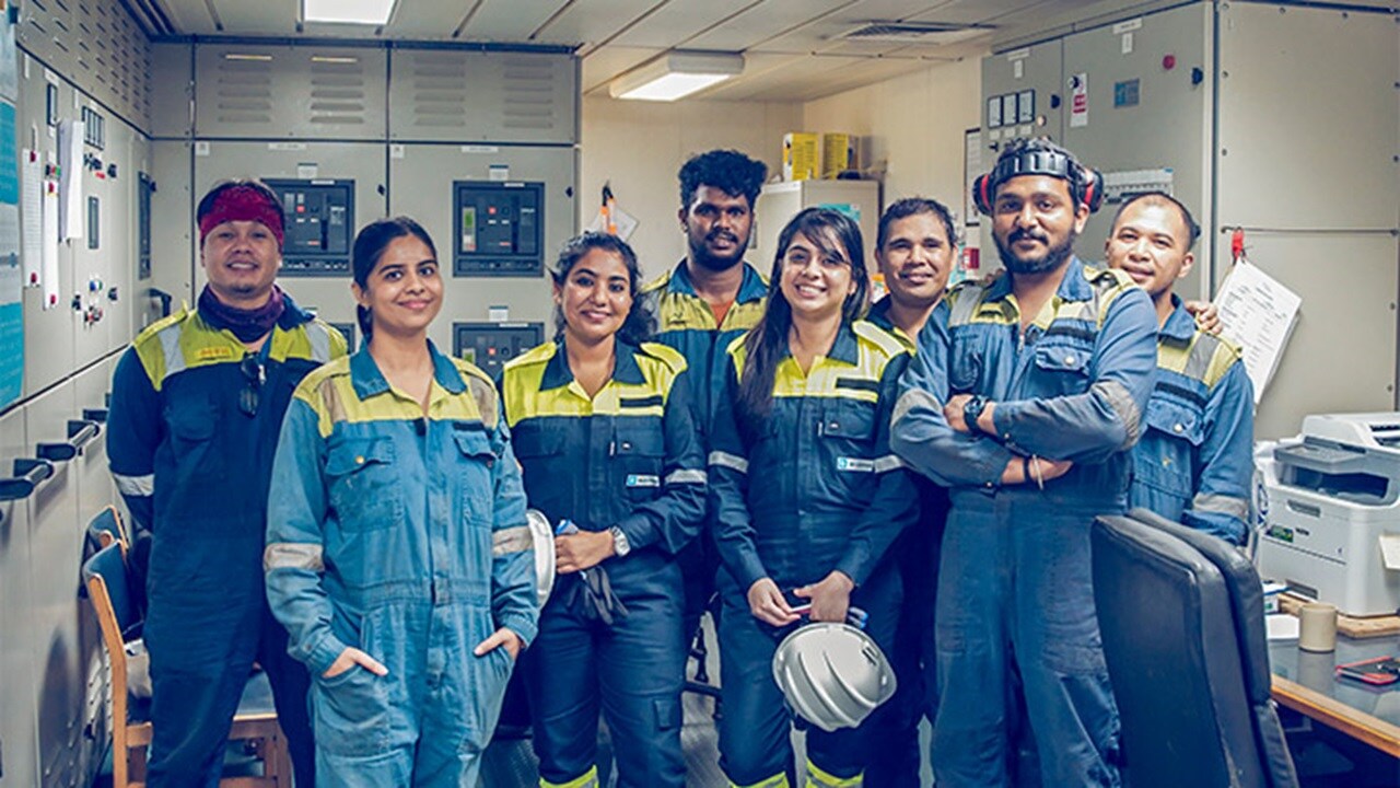 Employees working in warehosue