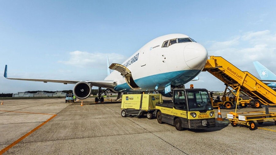 Air transportation
