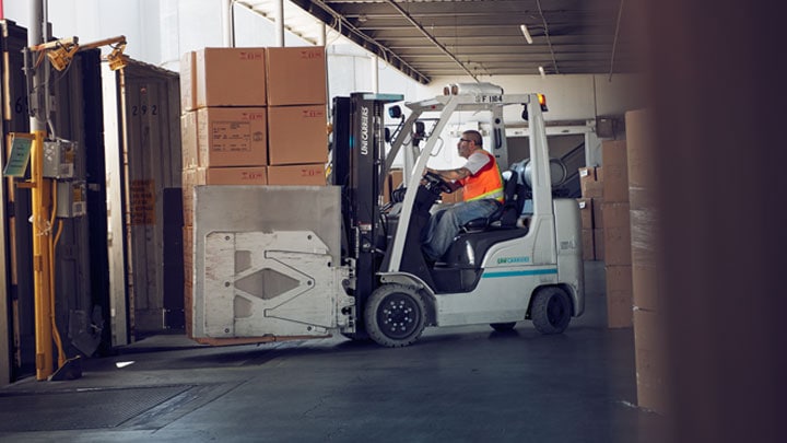 Warehousing and distribution with Maersk